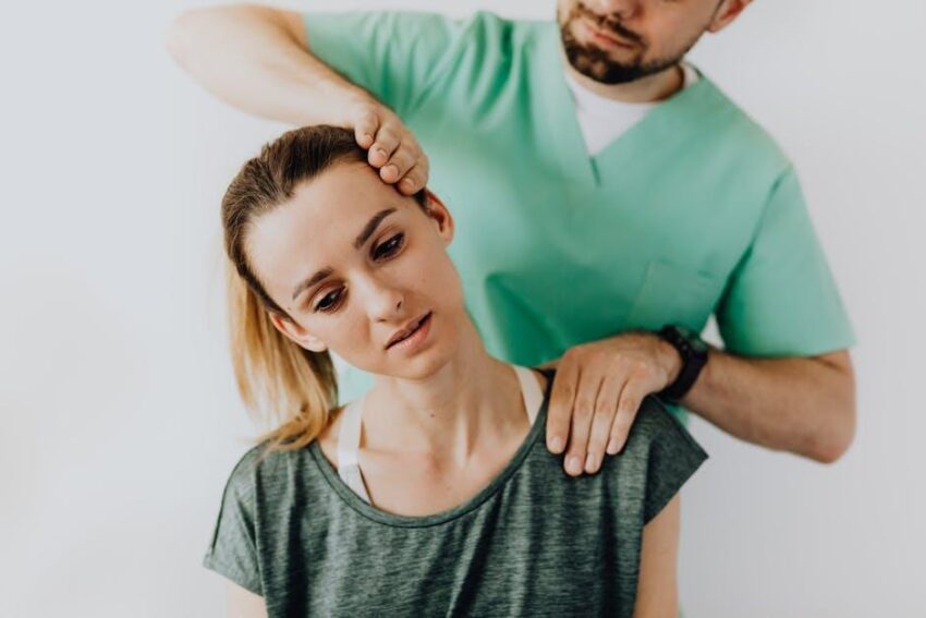 How Chiropractic Massage Can Improve Your Posture and Alleviate Pain